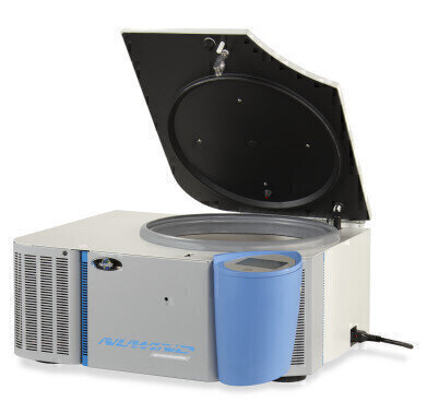 NuAire Bench Top Centrifuges