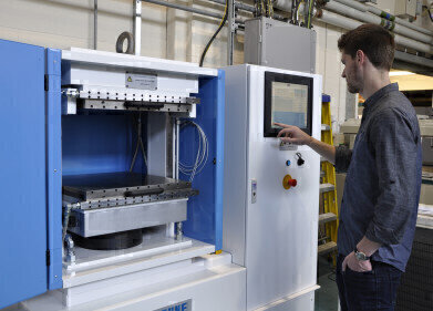 Cranfield University Purchases Composite Curing Press