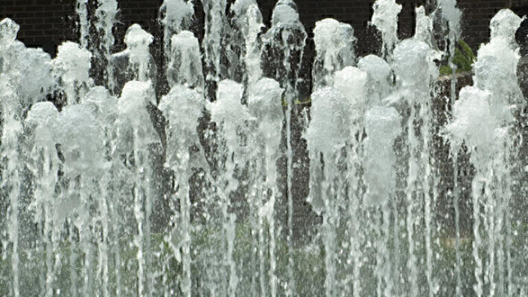 The analysis of drinking water for volatile organic compounds by GC-MS