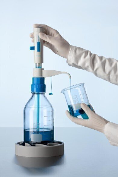 Increased Stability and Safety when working with Laboratory Bottles and Bottle Systems
