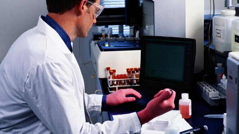 Guide to the 30th International Symposium on Chromatography (ISC 2014)