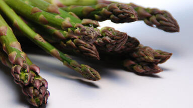 Why Does Urine Smell After Eating Asparagus?