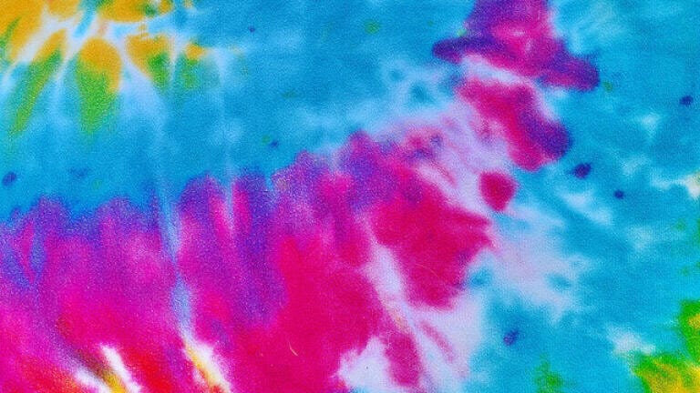 How to Make Homemade Tie-Dye T-Shirts - Chromatography for Kids