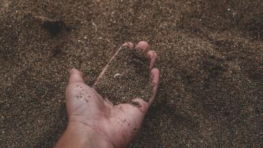 How to Solve Crimes with Dirt and Chromatography