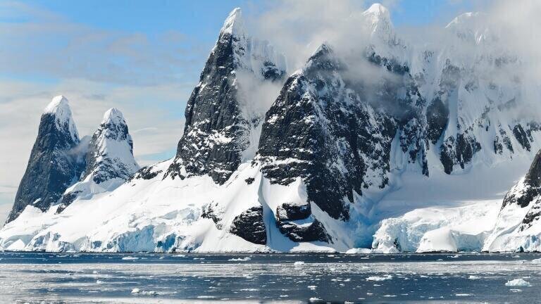 What is the Fluoride Content in Ice Cores? University of Florence Scientists Investigate!