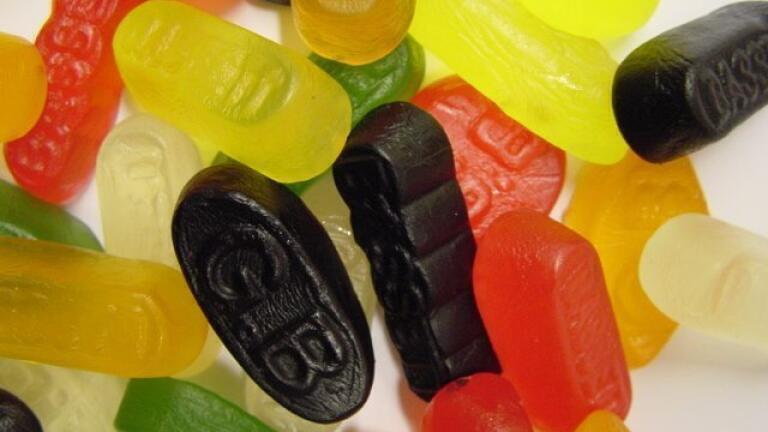 Food Flavourings — Chromatography Tests the Strength