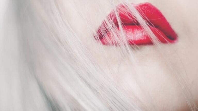 How to Catch Criminals by Their Choice of Lipstick with Chromatography