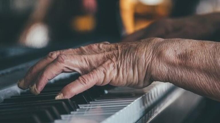 Can Blood Tests Detect Early-Stage Arthritis?