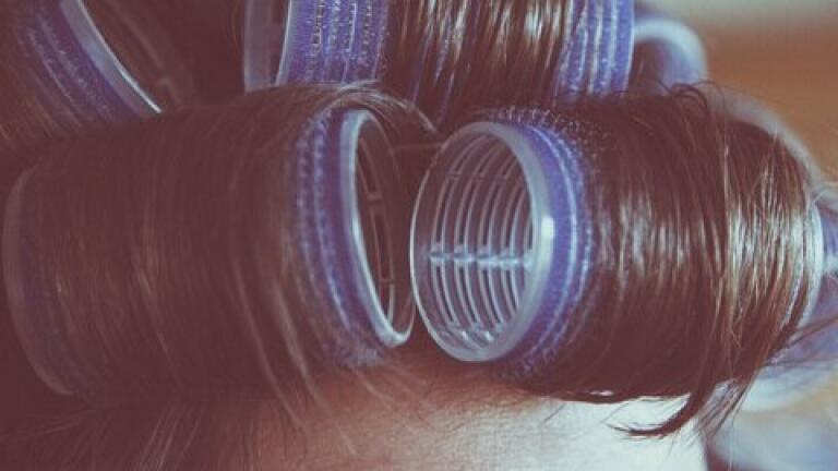 How Does Shampoo Add Volume to Your Hair? - Chromatography Explores