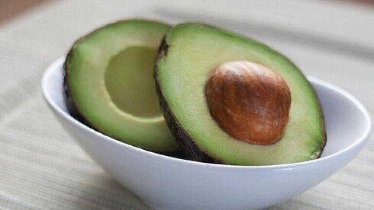 How Healthy Are Avocado Stones? — Chromatography Explores