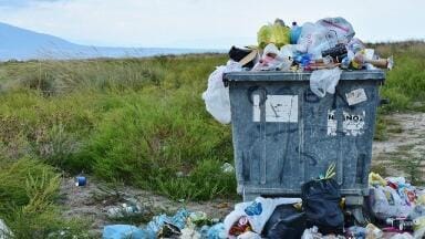 Mixing Your Plastics — Chromatography Finds a Problem
