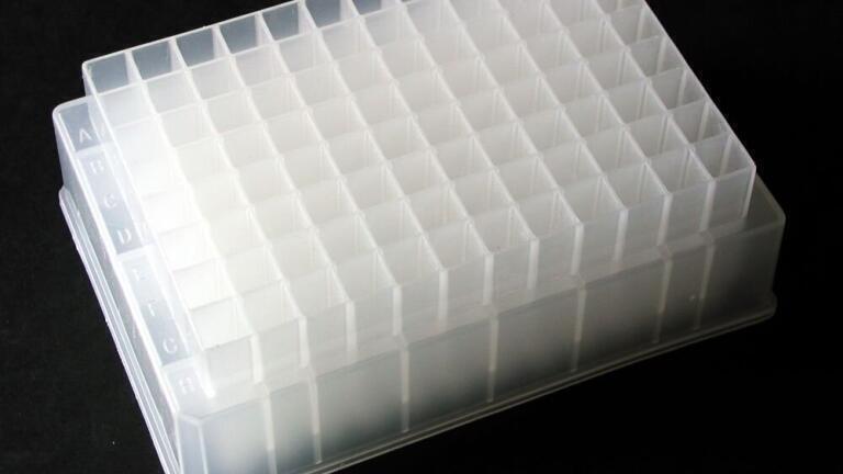 SLE Plate Provides High Recovery Extraction of Analytes from Biological Fluids