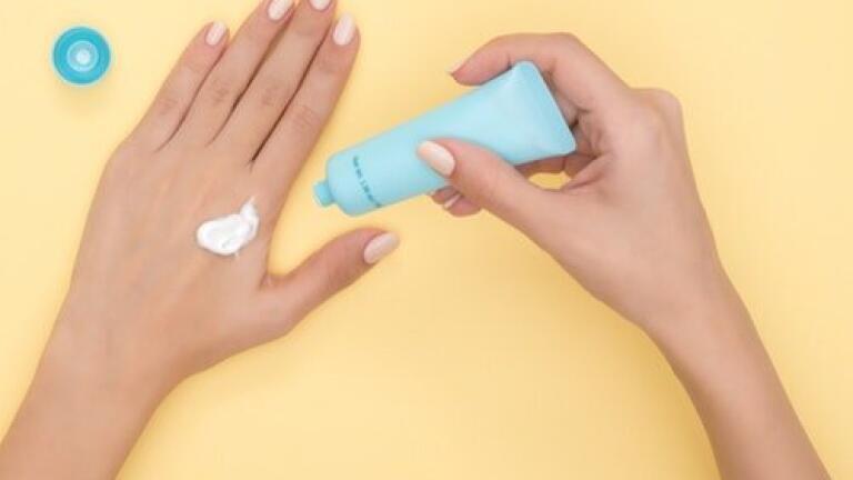 Can Chromatography Detect Adulterated Oil-Based Cosmetics?
