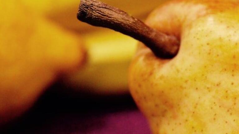 What Creates the Pear Aroma in Some Wines? — Chromatography Explores