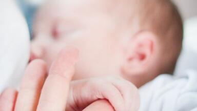 Does Garlic Affect Breast Milk? - Chromatography Explores