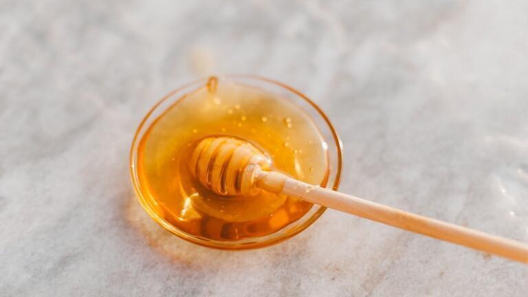 Chromatography Discovers Honey in 3,500-Year-Old Pots