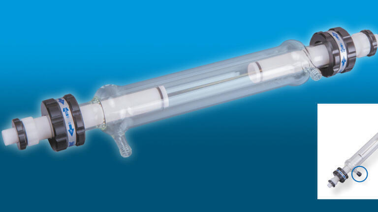 Empty glass columns for temperature sensitive purifications