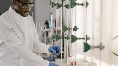 How Do You Choose the Right Column for Chromatography?