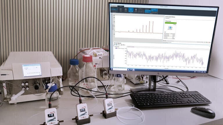 Automated HPLC performance monitoring