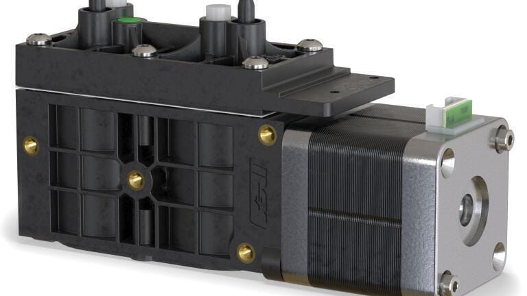 Dual-stage vacuum pump for reliable degassing