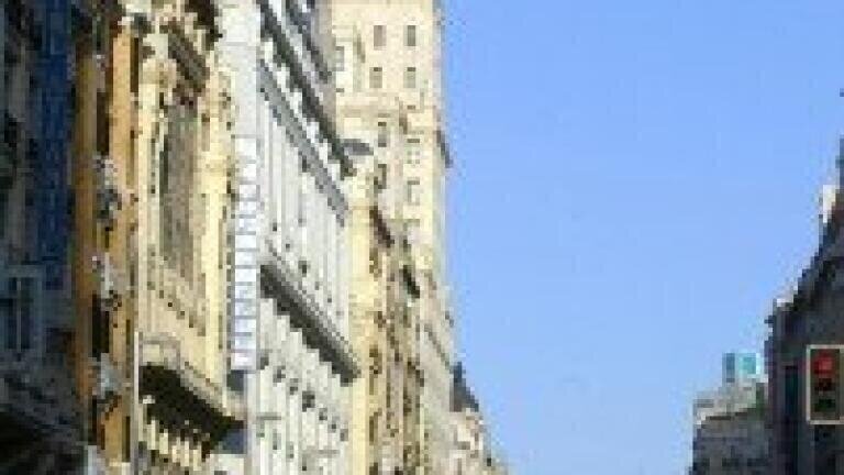 Liquid chromatography finds pollutants in Madrid water